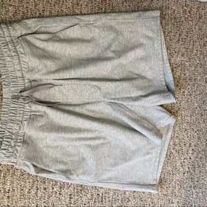 Outdoor voices Sunday shorts 7” - white/ light grey- XS